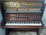 Starožitný klavir