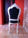 CHARLETON- Štýlová biela stolička so sivou látkou