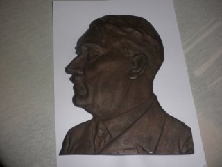 Predám originalný bronzový odliatok tvare Adolf Hitler