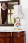 Porcelánová stolní lampa s hedvábným stínidlem