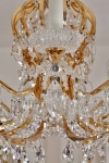 Velký 21-ramenný lustr s křišťálovými ověsy