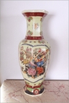 Oktogonální čínská váza
