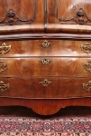 Holandská kabinetní skříň z 18. století. Originál