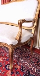 Sofa ve sylu Regentství. 19. stol. Řezbovaná