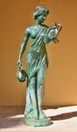 bronzova-fontana-socha-mlade-zeny-vyska-162cm