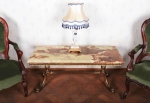 Konferenční /salonní stolek s onyxem