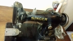starý šijací stroj SINGER