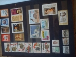 Predám rôzne známky, z rôznych rokov a krajín.